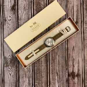 Women’s Coach Watch